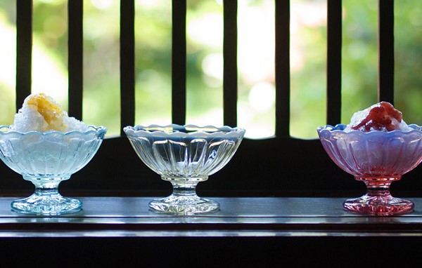 おしゃれ かわいい 器といっしょに楽しむかき氷 かき氷屋 Com こだわりのかき氷シロップ 生シロップ のお店です